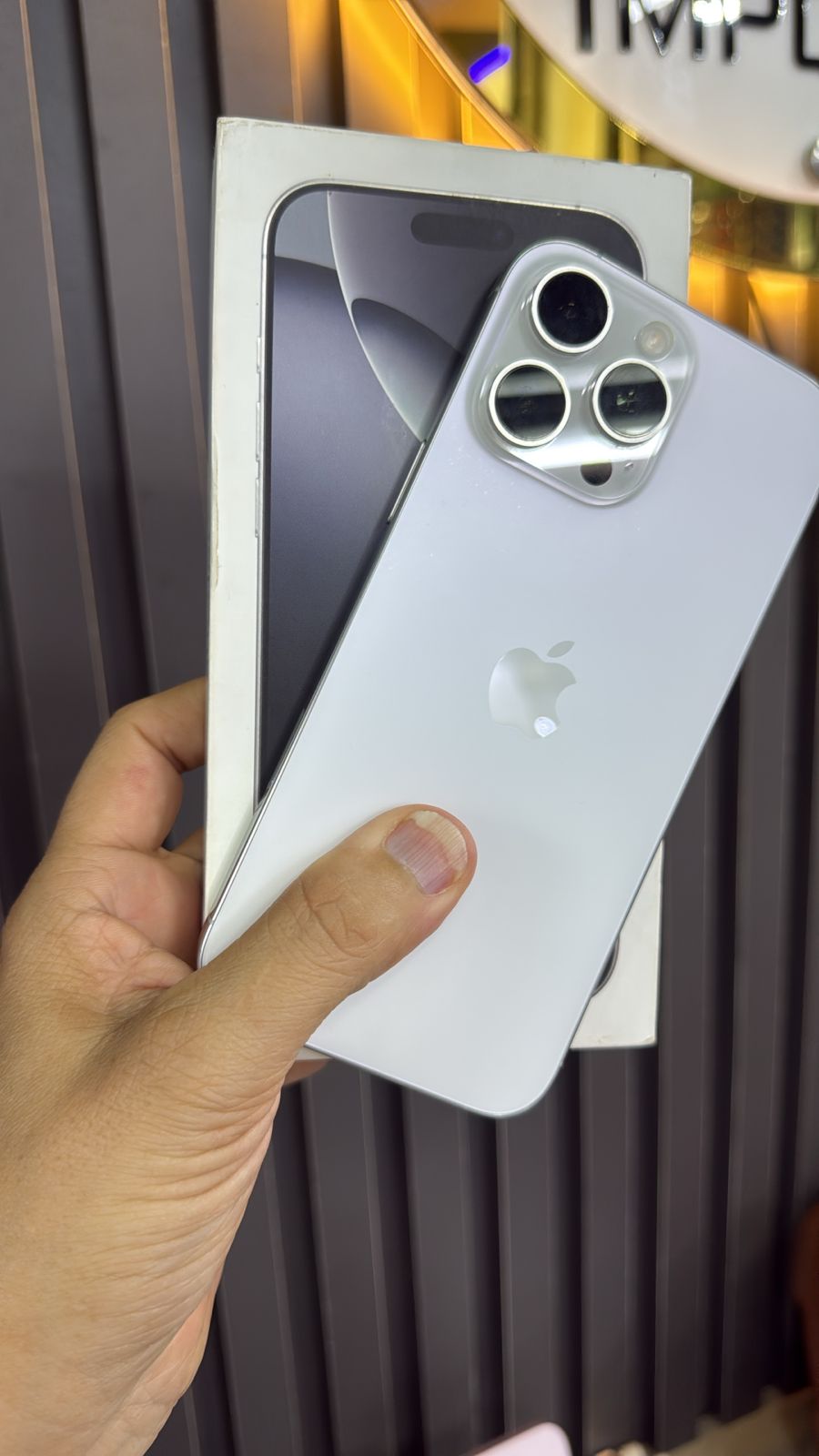 IPHONE 16 PRO MAX 256